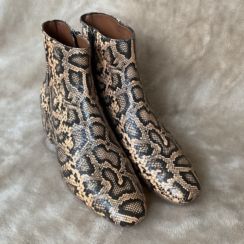 Aquatalia Ulyssa Snakeskin Ankle Boots size8 - Picture 4 of 12